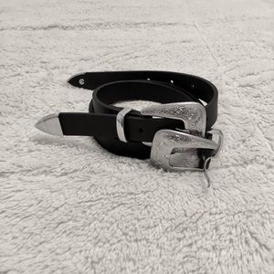 Double buckle belt
